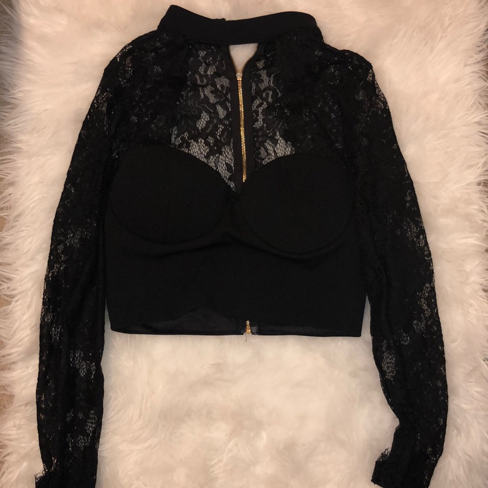 NEVER WORN fashion nova lace top